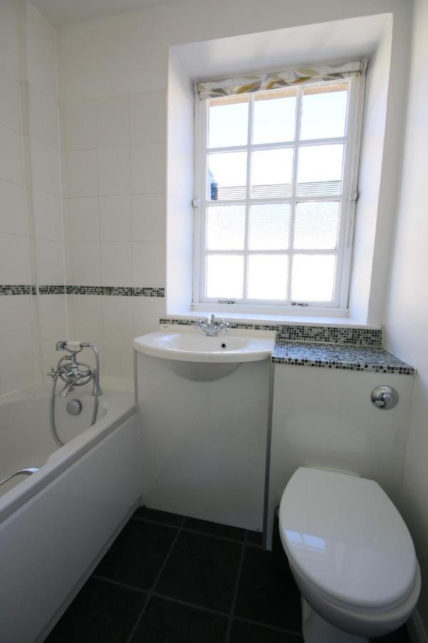 Mid-Mile Apartment Edinburgh Ngoại thất bức ảnh